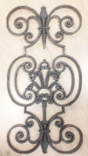 Balustrade, ornate cast iron railing - Thumbnail 2