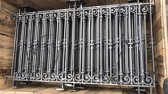 Balustrade, ornate cast iron railing
